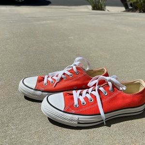 NEW Orange Converse